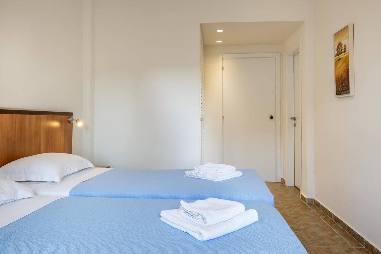 Marialena Hotel Floyitá Eksteriør bilde